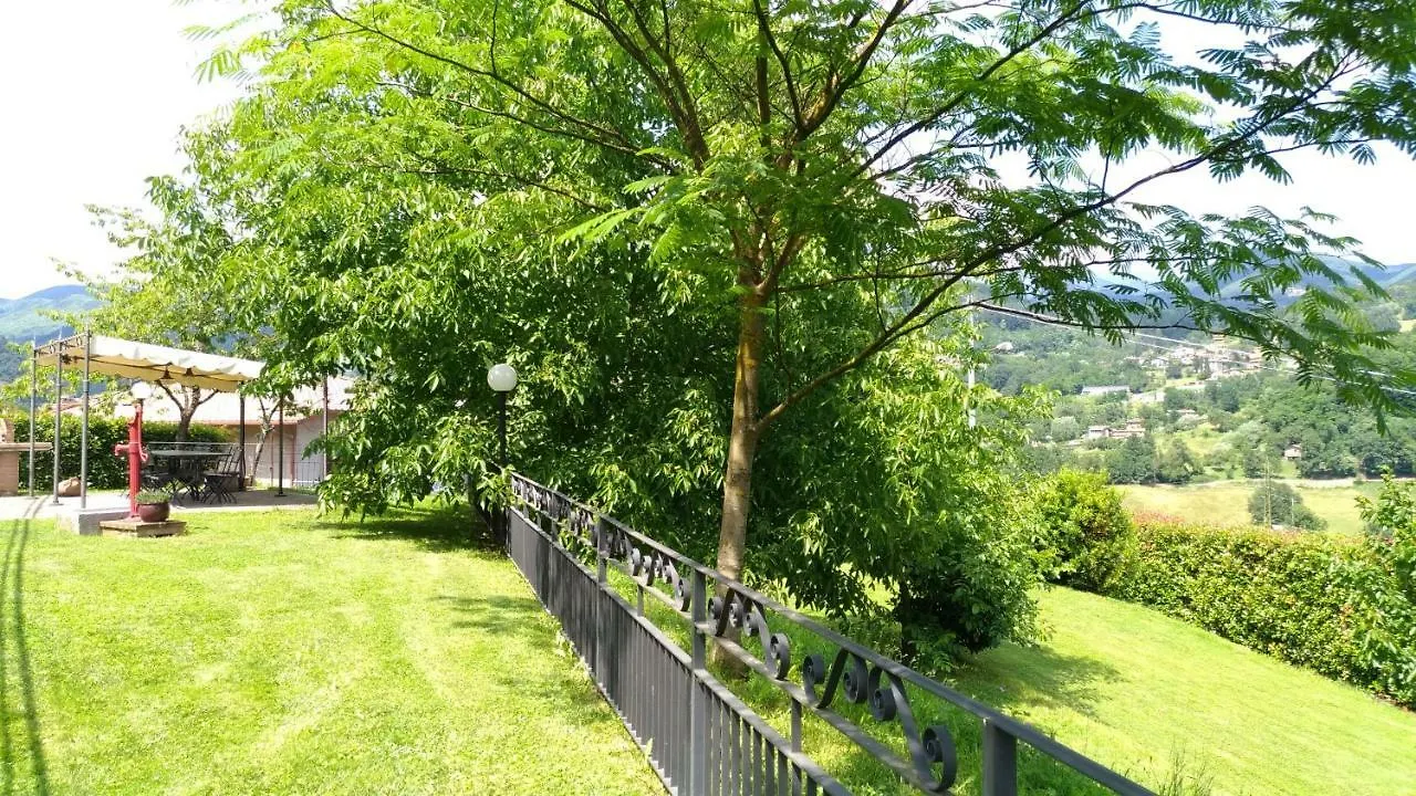 La Collina Dei Franchi Bed & Breakfast Camporgiano